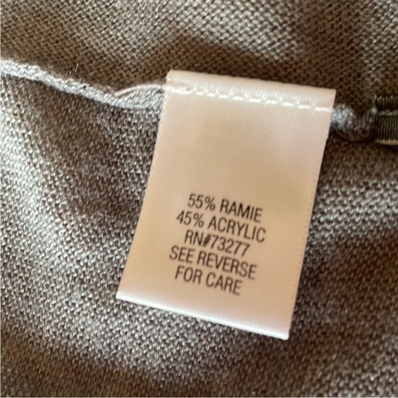 Simply Vera Grey Cardigan - Picture 3 of 8